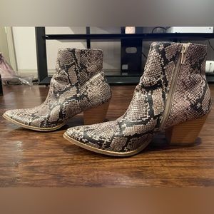 Lulus Snakeskin Booties